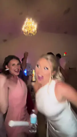 #CapCut PARTYYY @PAYLEE JADE !!! 🪩 ⸆⸉ 