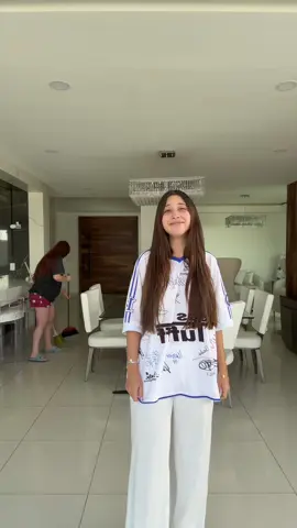 en esta casa no se puede awitar una #labishoda @Yesi Torres Quintero 