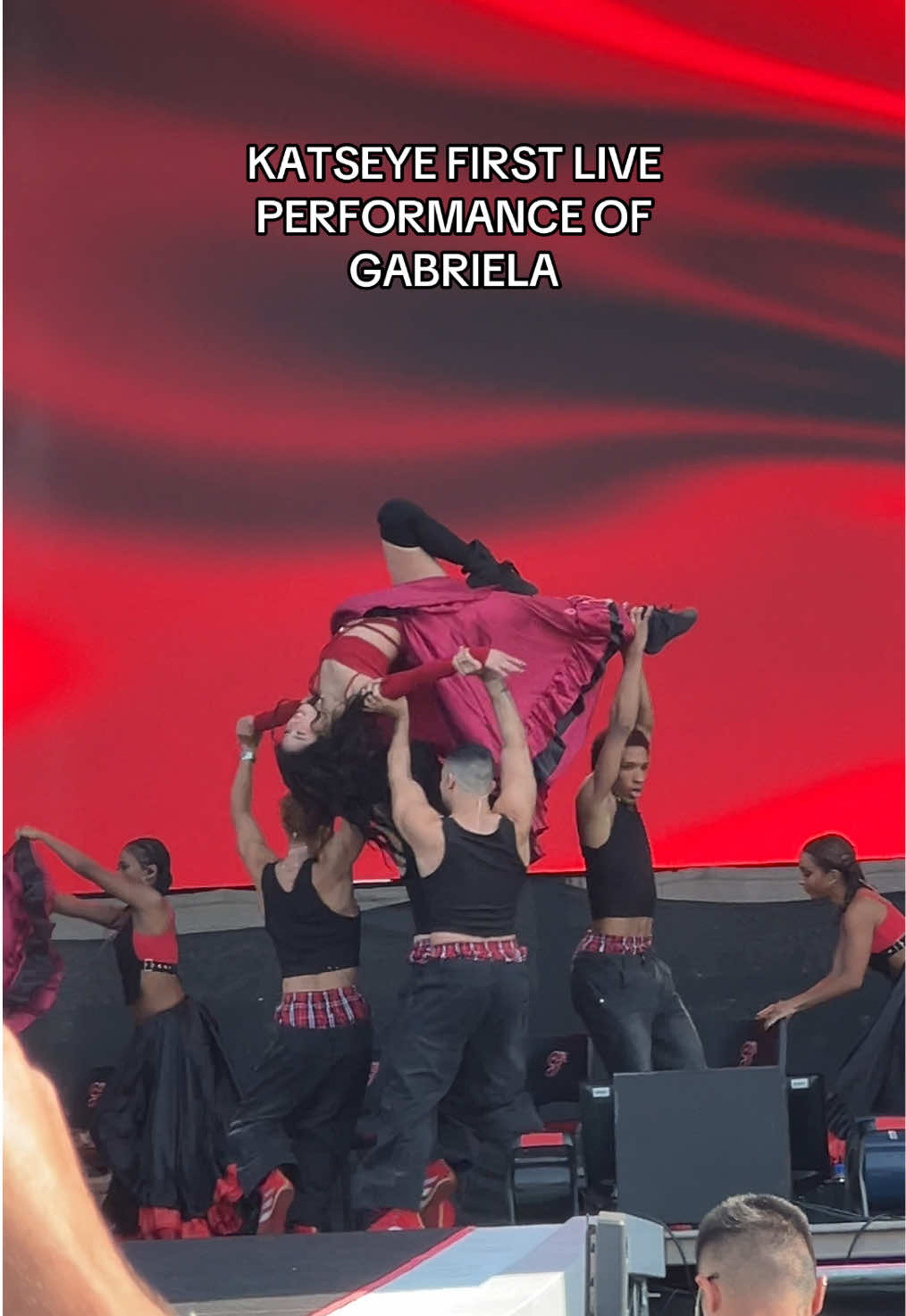 THE CHOREOGRAPHY, THE PRODUCTION, THE THEATRICS LIFE CHANGING @KATSEYE @Lollapalooza USA #katseye #lollapalooza #gabriela #eyekons #fangirl #beautifulchaos #beautifulchaostour #dance #musicfestival #concert