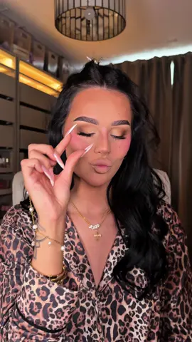 grwm for a weddingggg👰🤵‍♂️ #fyp #grwm #wedding 