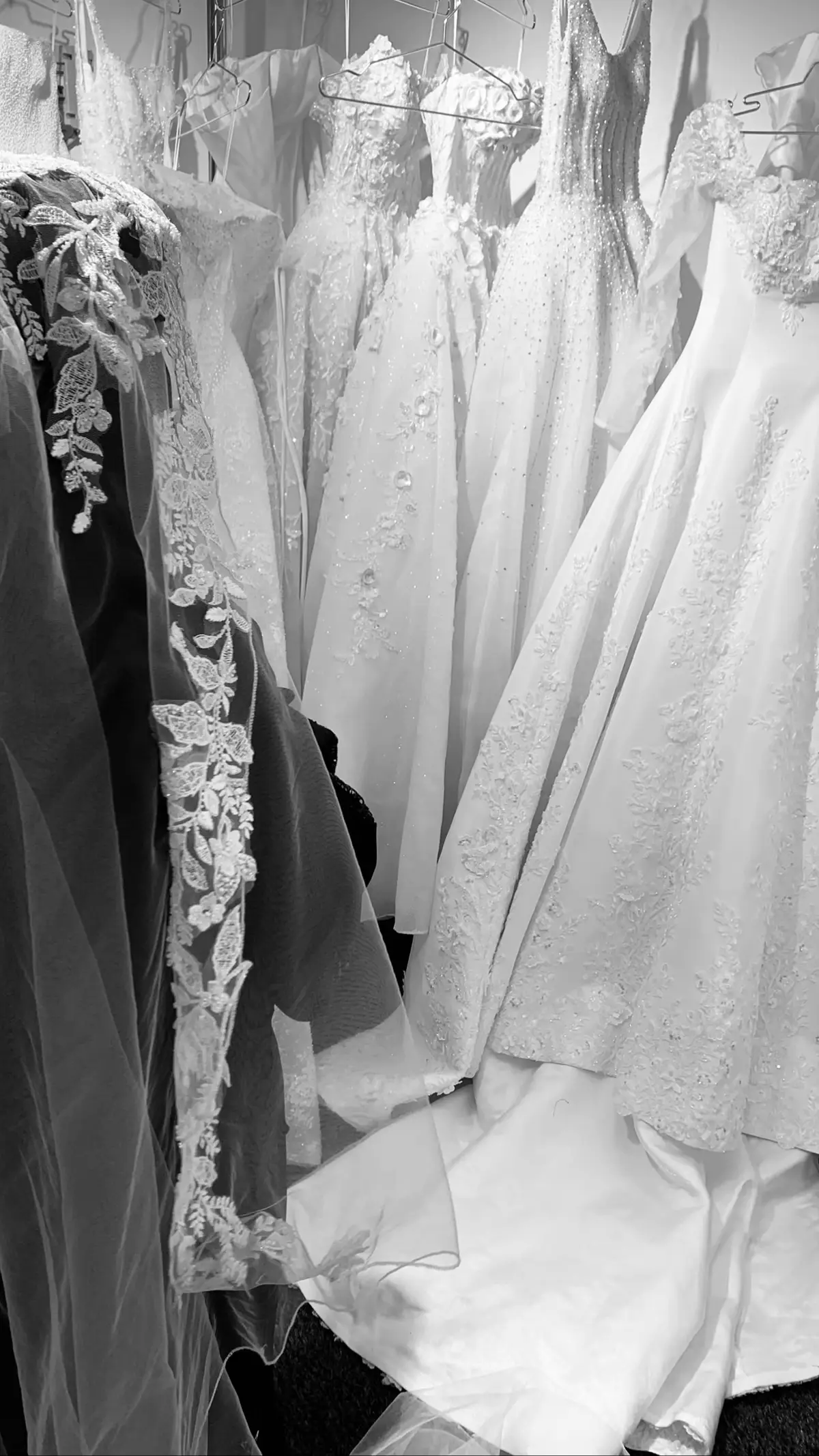 ايش شعوركم😔#زواج #اختي #فستان_زفاف #حائل 