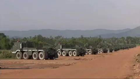 គ្រាប់រ៉ុក្កែត RM-70 របស់យោធាកម្ពុជា។ #RM70 #BM21 #cambodia🇰🇭 #military 