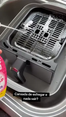 Isso não é um produto de limpeza. Isso é uma arma contra sujeira demoníaca! Se tua casa fede e tua paciência acabou... #l  Pink Stuff resolve. Ou você segue no vinagre com bicarbonato. #CleanTok #asmrcleaning #pinkstuff 