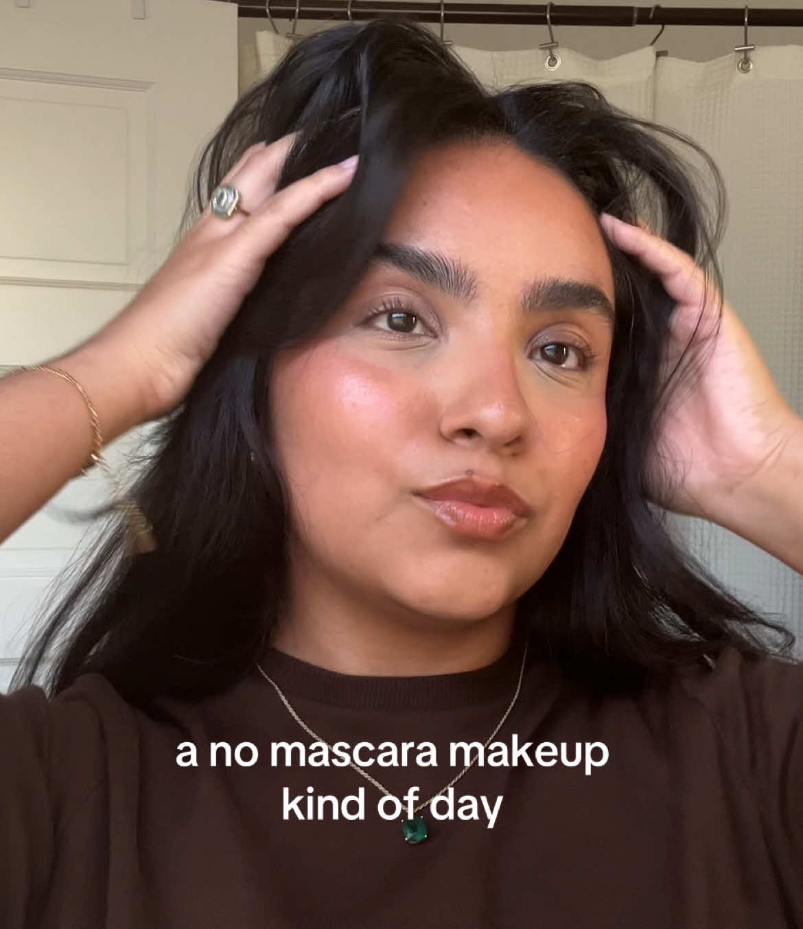 A 26 year old teenage girl 🤍 love no mascara makeup days. It makes the makeup removal process so much easier 😆 #pinterestaesthetic #minimalmakeup #easymakeuproutine #summermakeuproutine #dryskinmakeup #dryskincare @Kiehl's Since 1851 @Kosas @MERIT Beauty @e.l.f. Cosmetics @Saie @Rare Beauty @milkmakeup 