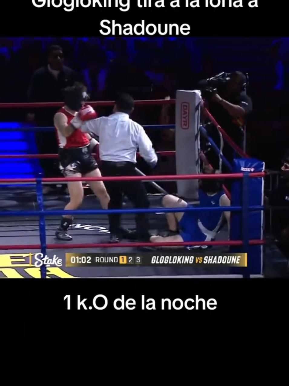 primer K.O de la noche  #viral #viralvideos #nochedorada #peruanos #mexico🇲🇽 #colombia #chile #ecuador #bolivia #argentina #españa #lanochedorada #aguspadilla #