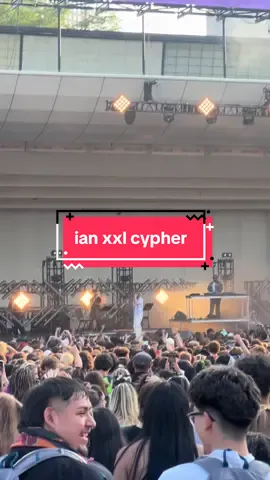 @ian XXL Cypher @Lollapalooza USA twice ?? but messed it up lol #ian #lolla #lollapalooza #xxl #cypher