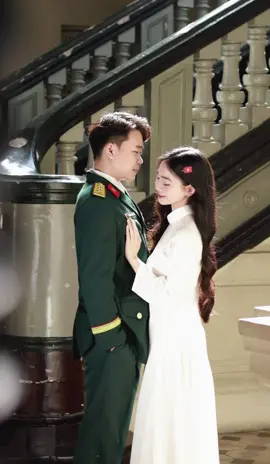 Giữa hòa bình #capcut#lylyanhtu #fypシ゚ #couple 