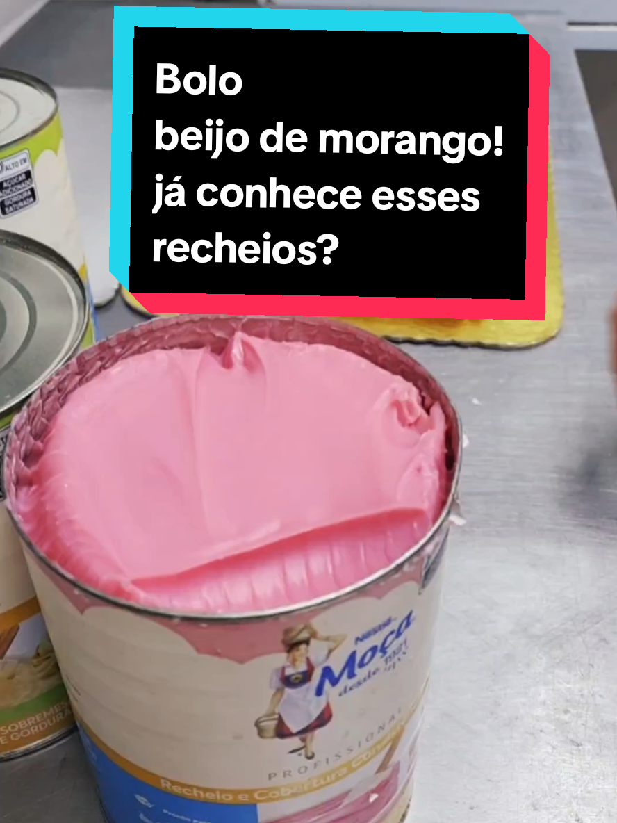 Bolo beijo de morango  uma mistura de moça morango com moça beijinho! #mocamorango  #recheionestle  #morango  #moçabeijinho  #morangodoamor #CapCut 