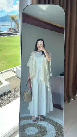 Rekomendasi outfit pantai🧚‍♂️💅🏻🤍