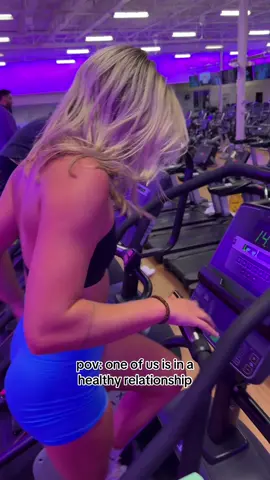 that’s fine just skip away🙄@kate trogun #fyp #stairmaster #GymTok