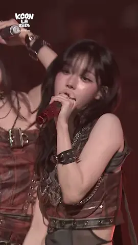 [#KCONLA2025] #DirtyWork by #aespa Check out at KCON LA 2025!  : 𝐊𝐋𝐎𝐕𝐄𝐑'𝐒 𝐂𝐋𝐔𝐁 𝐅𝐀𝐈𝐑? May you be full of luck with your favorite artist! 🍀 Let's #KCON!