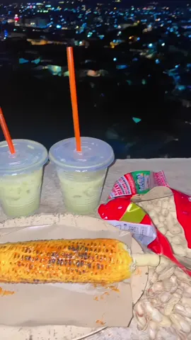 Melihat Suasana malam dibatam dari cabuci sambil makan jagung bakar nyeruput kopi hangat mantap betul 👍🏻😁 #cabucibatam #cabucipinggiran #batamhits #batamtiktok #fyp 