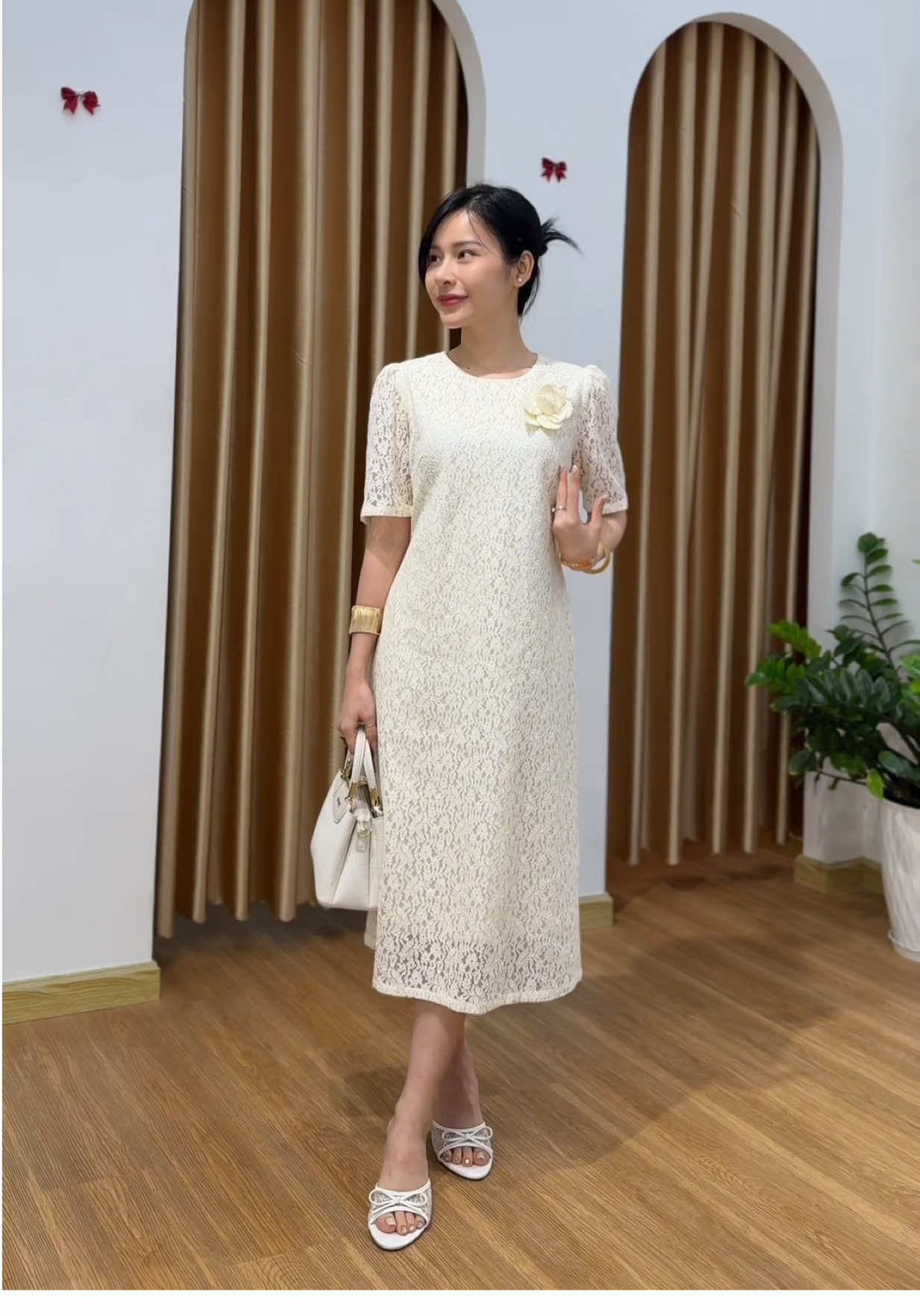 Đầm ren dự tiệc cao cấp #thieuhoa #thoitrangtrungnien #thoitrang #damdutiec 