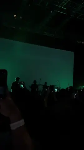 Rayakan apa saja hari ini  #monsterkaraoke #jennyfstvlst #manifesto 