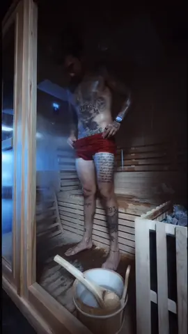 This is where the magic happens. Hot + cold = next level performance 🔥🧊 2 rounds 15-20 min sauna then 2-3 min plunge #RecoveryWork #AthleteLife #HybridAthlete #TucsonRunner #motivation #gym #health #tucson #StrongerEveryDay #