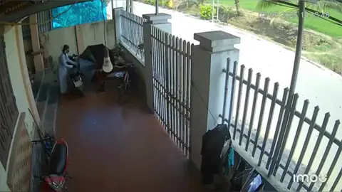 trốn mom đi chơi:)))#fypシ #xuhuong 