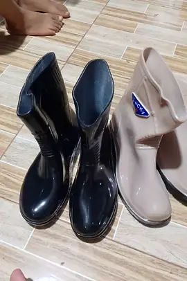 #Shop NEW Rain boots for women High quality Rubber boots #pageforyouviral 