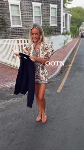 #ootn in #nantucket … @FARM Rio   #summerfashion2025  #o#OOTD#ootn#grwm#meeghanmullin#mainlinestyle#mainlinefashion#phillystylemagazine#ralphlaurenstyle#quietluxurye#elegantfashion#explorepageclassicfashion#traditionalfashion#whatiworetodayo#over40beauty#over40fashionreppylook 