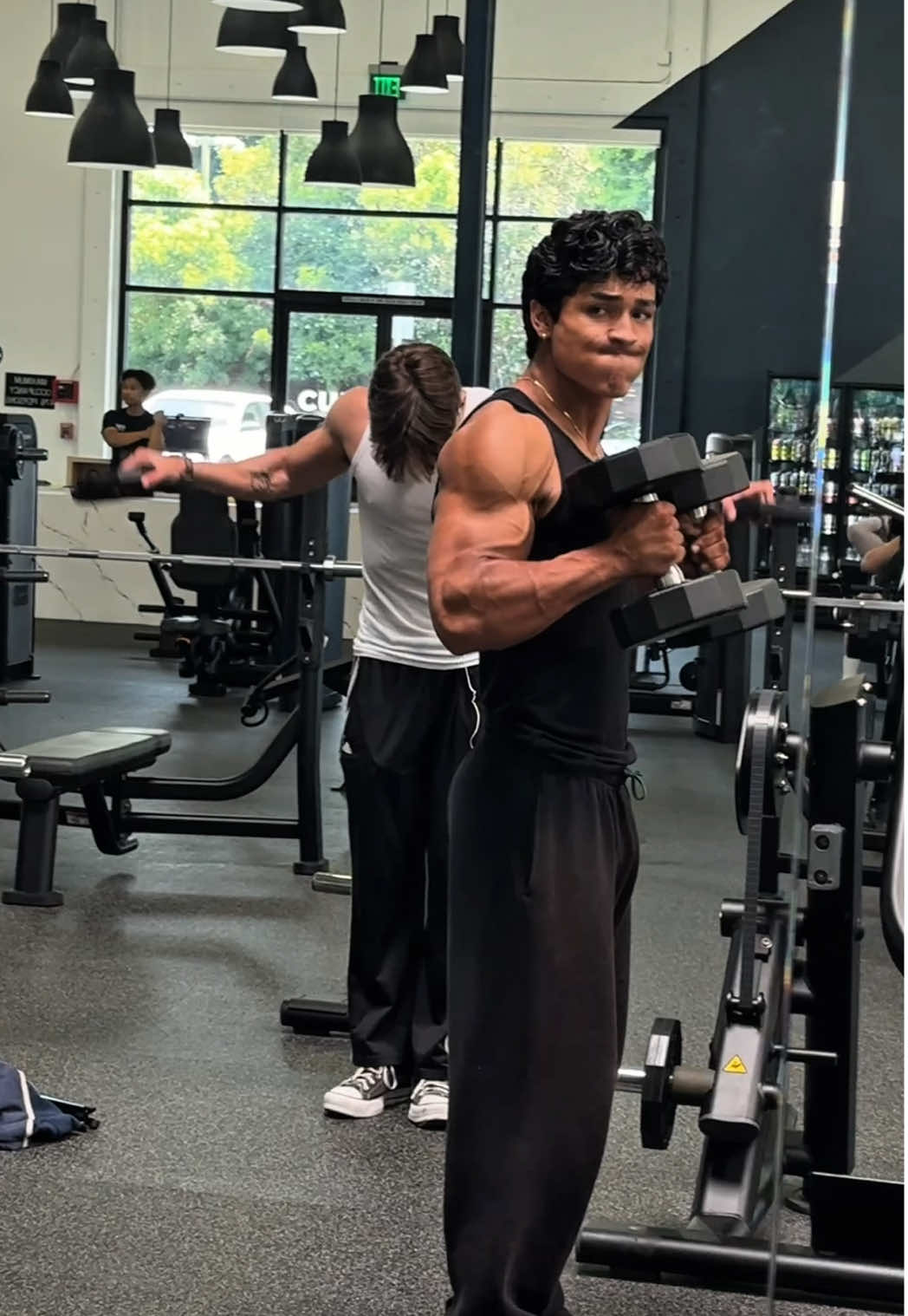 Good gym lighting??😮  #fyp #gym #Fitness #physique #fitnessmotivation #gymedit 