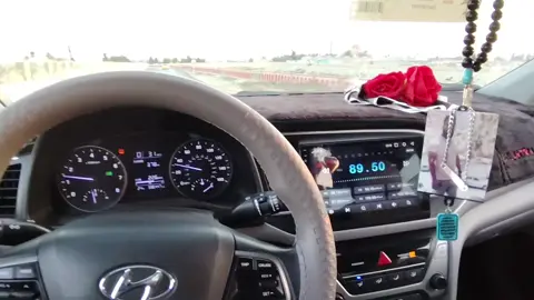 وألله لو نضحك عليهُم چَان حبونهَ .