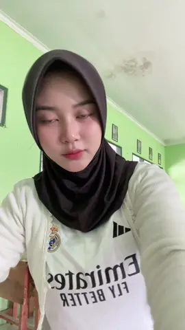 hala madrid till i die🤍 