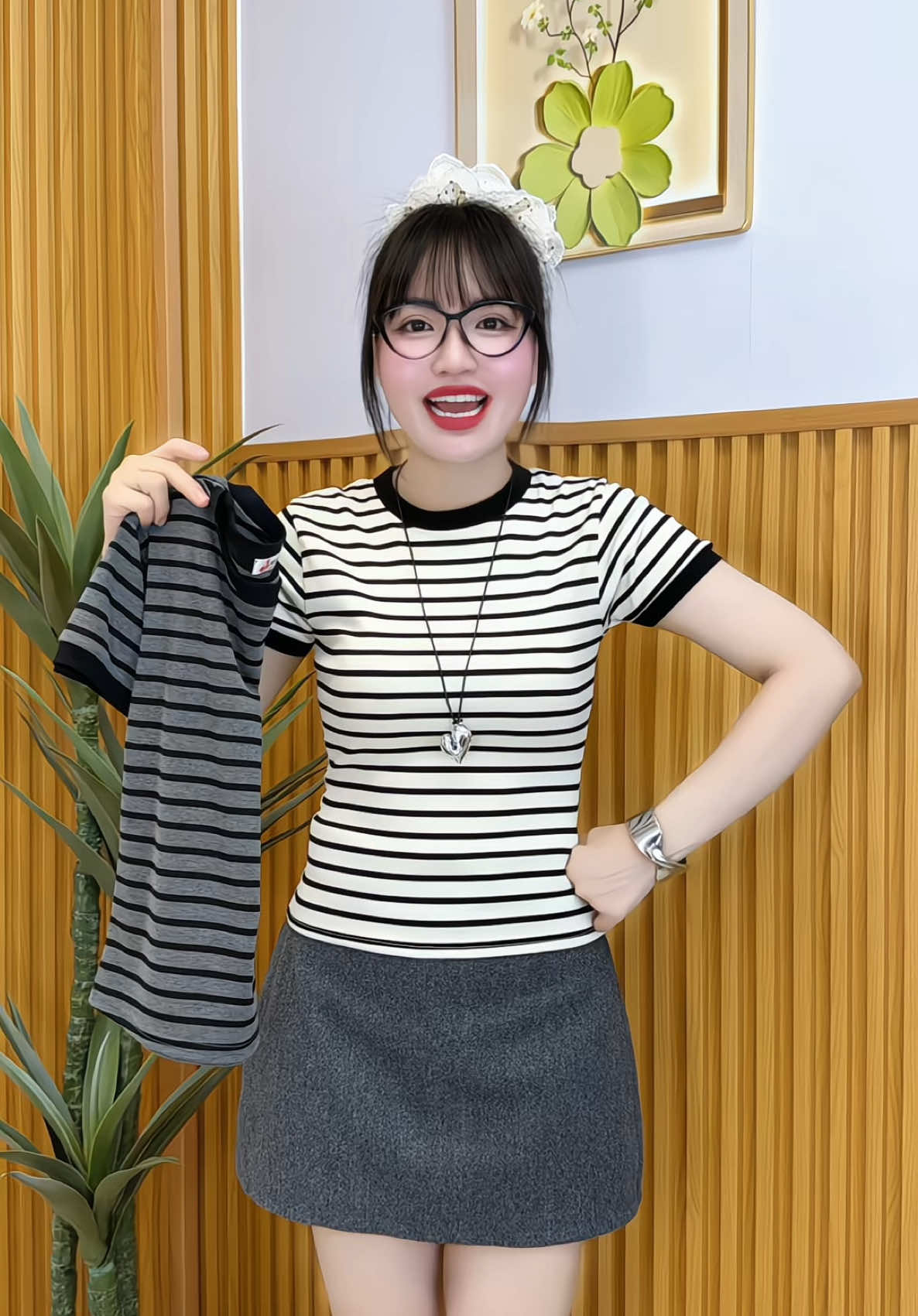 Áo thun sọc cổ tròn phom ôm tôn dáng #thaokaki #ao #áo #aothun #aonu #aothunnu 