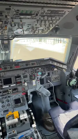 APU starting with Battery #aviation #foryourepage #fyp #tanzaniatiktok #sudurpaschim #nepalitiktok #fyppppppppppppppppppppppp 