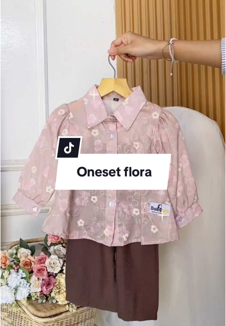 Gimana gak kalap kalau Babyaara selalu ngeluarin koleksi baru dan cantik banget 😩🫶🏻 Oneset Flora warna cassandra detailnya manis cocok banget buat si kecil, sizenya juga lengkap dari XS-XXL🤩 yuk mommies koleksi oneset flora sekarang🥰🛍️ #fyp #fypシ #ootdanak #OOTD #rekomendasi #outfit #outfitanak #babyaara #bajuanak #babyaara 