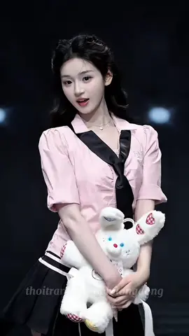 Thời Trang Cô Gái Phương Đông #ngammynhan #asiashow #oufitsxinhxan #thoitrang #fashion #thoitrangnu #goclamdep #xuhuong #trending #TikTokFashion #thoitrangcogaiphuongdong #ogs #phoidodep #hocphoido 