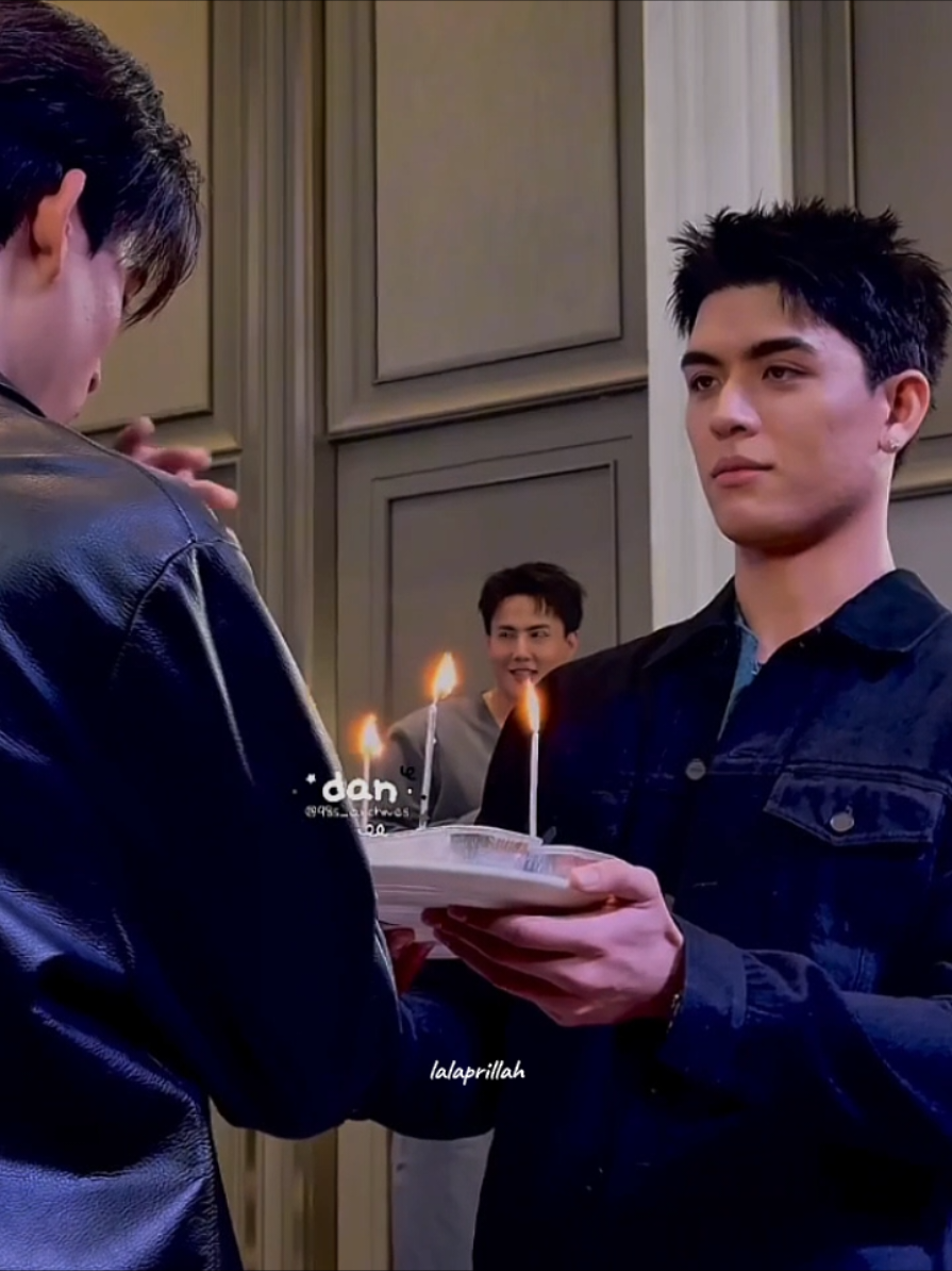 hie eyes🥹🫠 (cr. to the owner) #ITSSKINxJossGawin #jossgawin #josswayar #josswayarsangngern #gawincaskey #flukegawin #guinzly #gmmtv #moment #edit #update #fyp 