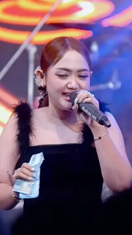 uwenak cah  #banyulangit #isabellacikita #wongjowomusik 