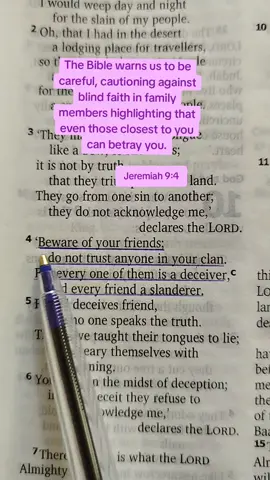 Be careful with those around you even those you might consider close🙏#dailybibleverse #bibleverse #christiantiktok #christiantiktokcomunity #readwithme #foryoupage #fpyシ #fpy 
