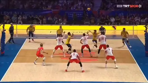 Tầm cắt của cầu nhanh nào mà kinh khủng đến vậy - 3m42. Quá khủng khiếp#vnl #vnl2025 #volleyball #bóngchuyền #fypシ゚viral 