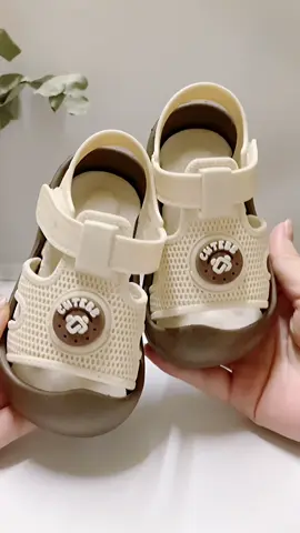 Dép Sandal tập đi cho bé trai, bé gái, chống vấp, đế mềm, êm, chống trơn trượt [size 18 - 23] #viral #xhtiktok #depchobe #sandal #mebimsua #mevabe #thichuongcoca #2mecoca #fyp 