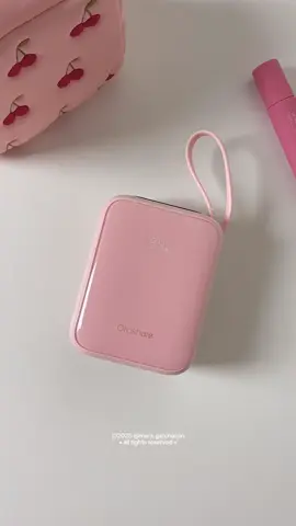 pink girly powerbank with built-in cables 🍒✨ #orashare #30000mAh #powerbank #pcm30 #maragatchalian 