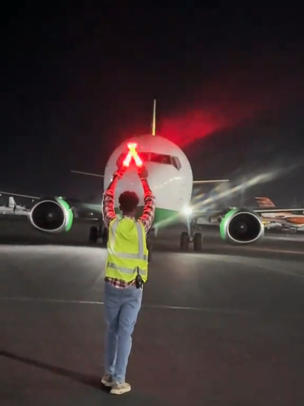 This is call the Passion, wishes, dreams comes true those who has a passion of working hard!#viralvideo #airmarsherling #pilot 