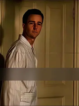 #sketch #agissezselonvotresalaire #lesmanagersçadit #vieaubureau #bureau #humourcorporatif #humour #pourtoi #sacderiz #foryou #carrière #drôle