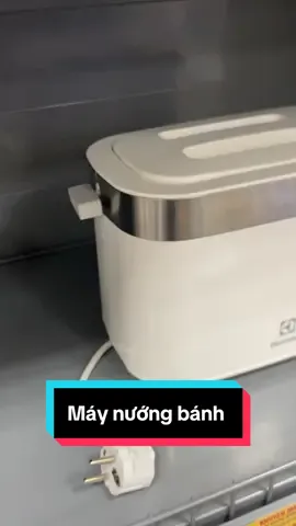 # Máy nướng bánh Electrolux