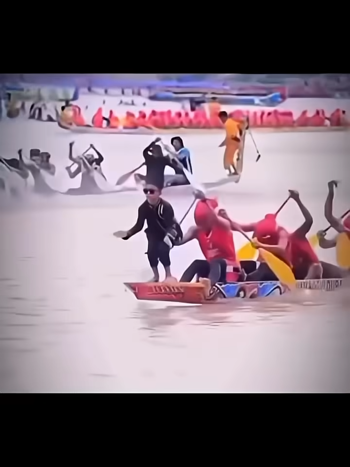 Indonesian Kid dancing on boat #indonesiankid #viraldance #dancedancedance #boatdance #aura#reel #virałreels ❤ #réel #viral #short #teach #viralreels #viralvideos #trending #video #tiktok #foryou #foryoupage #fyp