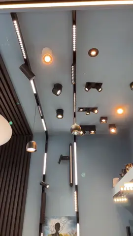 10 luq 12 lik alcipan ucun divar ust ve ic ucun maqnit reys ve onun isiqlari aksesuarlari magazamizda satisdadir.