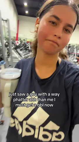 it’s not fair. #fyp #gym #GymTok #glute #glutes #workout #bbl 