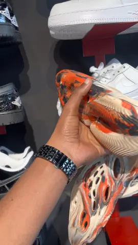 #yzyfoamrunner #foamrunner #fyp #habeshatiktok #delivery #beauty  #0920388772 