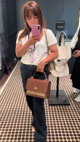 What are you Waitinh For? Get your Favorite Design From Coach NOW. 👜 before it runs out, because designs are limited 💕❤️#coachoutlet #fypシ゚ #tiktokviral 