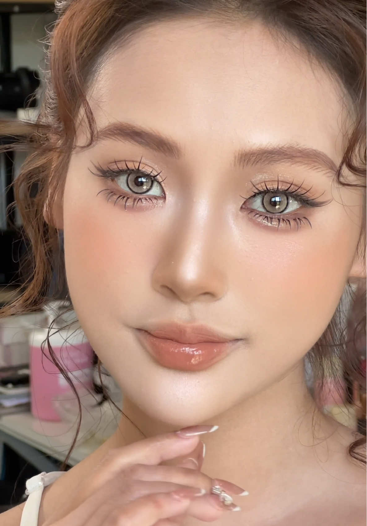 Layout makeup cam nâu #makeup #LearnItOnTikTok #xuhuong #hottrend #daymakeup #