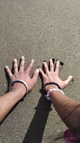 Finally did this trend with my babe #goviral #tiktokfiji #trending #fypシ #viralvideo #Love #ocean #sea #beach #loveinthebeach @MR DEADPOOL_.USD. 