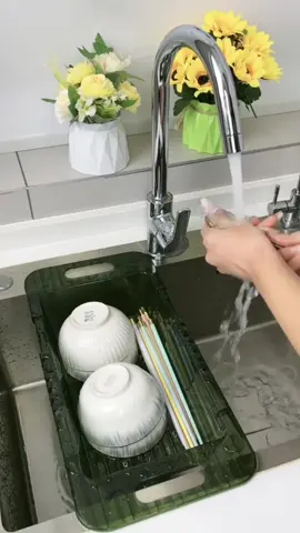 Drainer basket#firstreel #kitchengadget #kitchenessentials #kitchenhacksthatworks #satisfying #smallbusinessmalaysia #kitche 