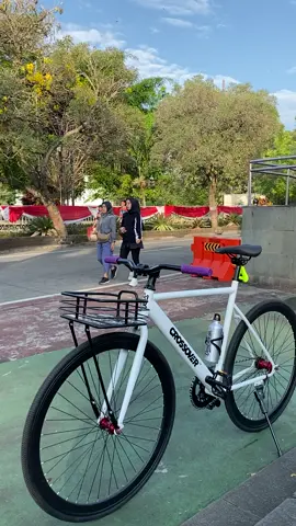 #kalcerbike #commuterbike #fixiekalcer #fixiecustom #fixiegear #fixiedoltrap #fixietorpedo #fyppppppppppppppppppppppp 