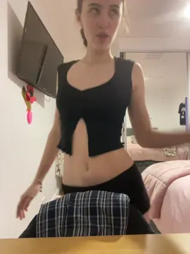 i’m gonna change my shorts in a sec but alalalalalal