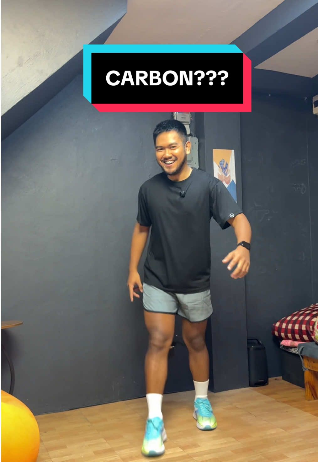 Kung budget na running shoes, itong steapex running shoes ang maisusuggest ko. #runningshoes #steapexeunningshoes #shoeswithcarbon #carbonshoes #shoesforrunning 