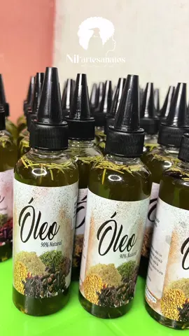 Nosso óleo capilar é rico em ingredientes orgânicos que vão garantir que seu cabelo cresça e se fortaleça. Envie mensagem privada para fazer a sua encomenda hoje🥰 cada-6000✅ #oleocrescimentocapilar #luandaangola😍🇦🇴 #benguelalobitoangola🇦🇴🇧🇷🇵🇹 #crescimentocapilar #cabelogrossoevolumoso #cabelosaudavel 